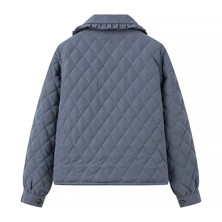 Quilted transitional jacket for women with large collar and practical pockets Lune London