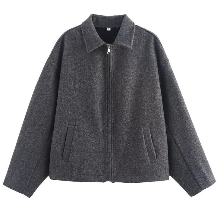 Lune London short elegant jacket for women in soft material with oversized cuts