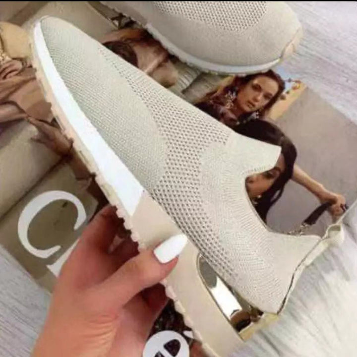 Ladies Breatheable Slip-On Sneakers with flexible knit upper Lune London
