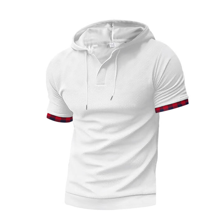 Short sleeve sporty shirt for men with hood and checkered details Lune London