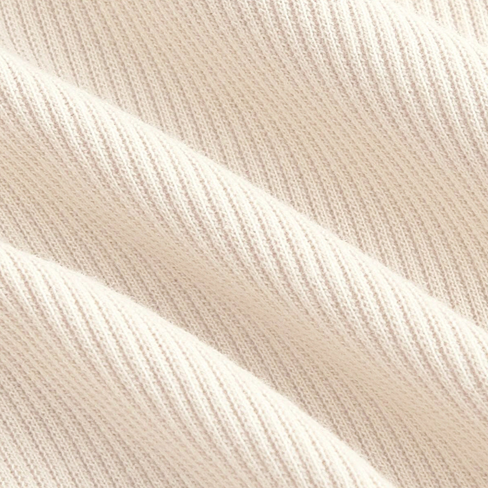 Chemisier court à manches longues pour femmes avec décolleté asymétrique et texture à fines côtes Chic & Stil