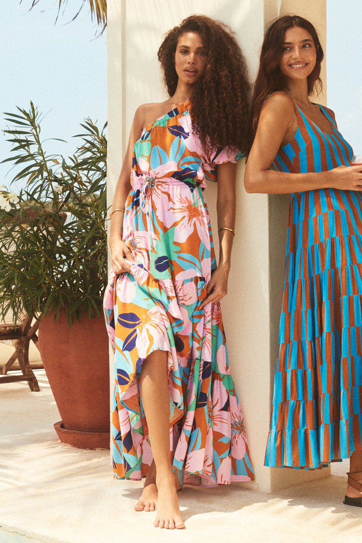 Women's maxi dress with sophisticated one-shoulder design and voluminous hem Lune London