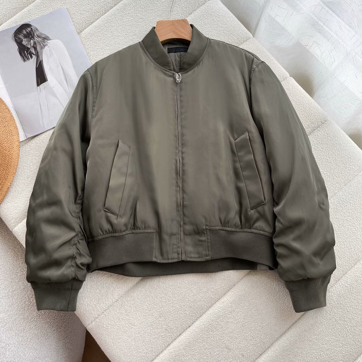 Veste bomber sportives pour femmes avec col montant et poches latérales confortables Chic & Stil