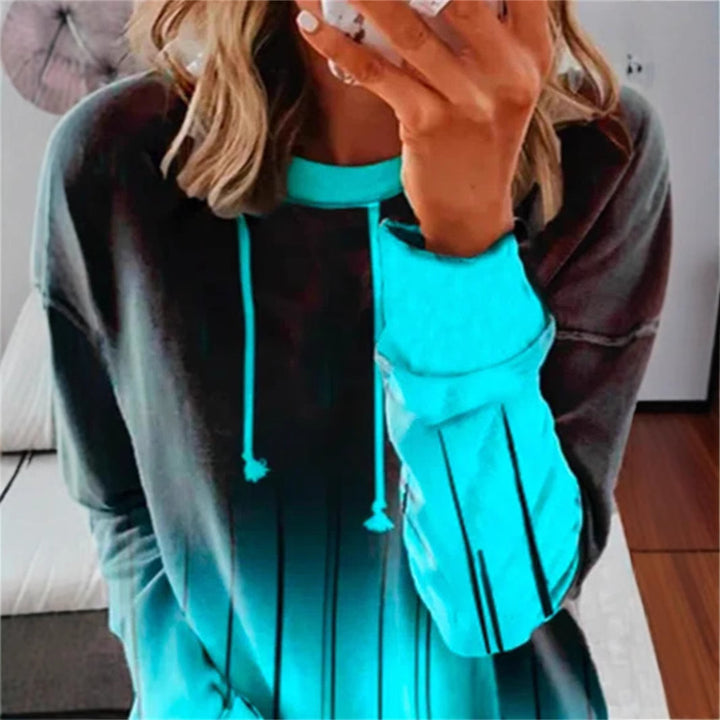 Haut à capuche pour femmes avec dégradé élégant et design unique Chic & Stil