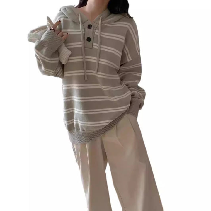 Pull en stripe décontracté pour femme avec patte de boutonnage et capuche Lune London