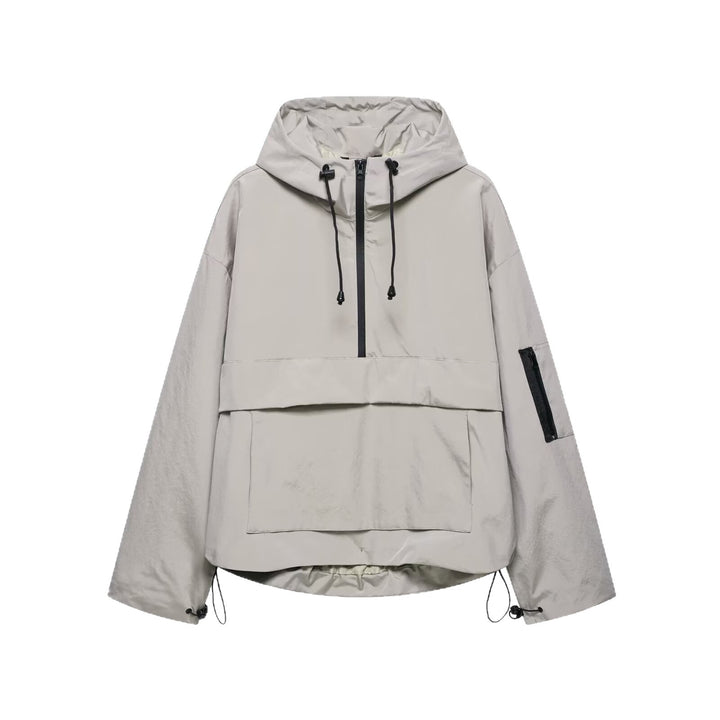 Veste coupe-vent fonctionnelle pour femmes avec col de capuche ajustable et poche kangourou Chic & Stil