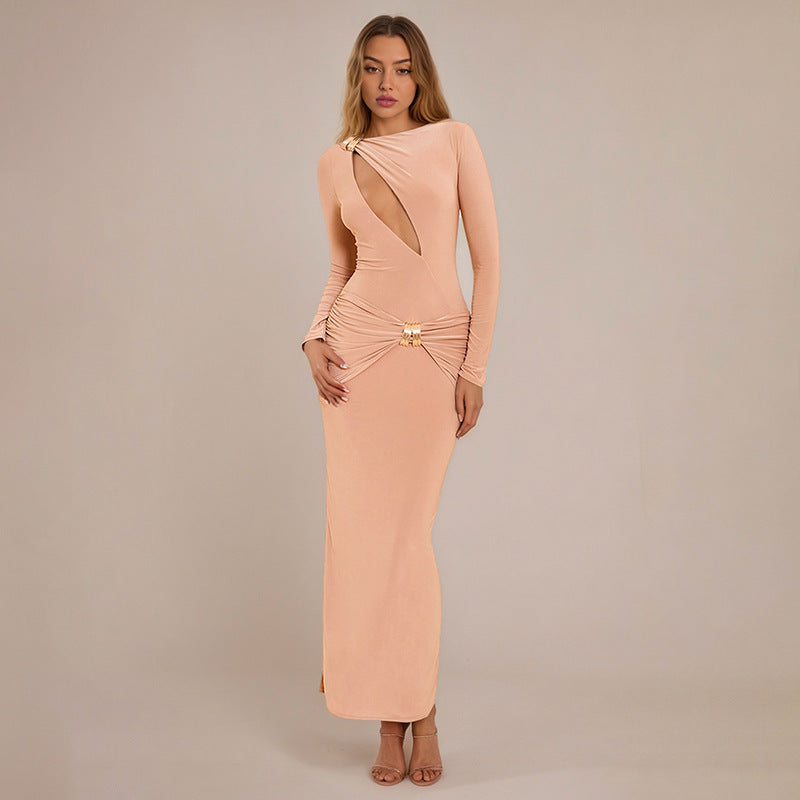 Elegant and fitted evening dresses for women Lune London