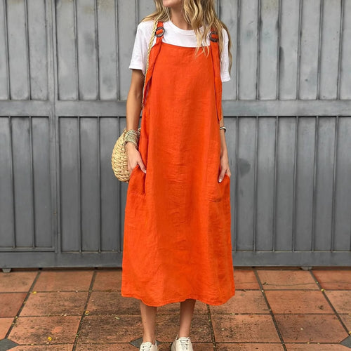 Casual linen dress for women with practical pockets and adjustable straps Lune London