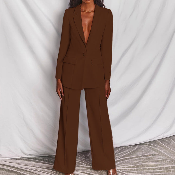 Elegant blazer set for women with plunging V-neck and wide-leg pants Lune London