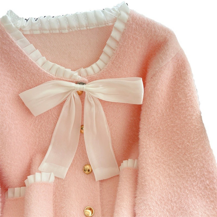 Cardigan Fluffy pour Femmes avec Col en Nœud Élegant et Boutons Décoratifs Chic & Stil