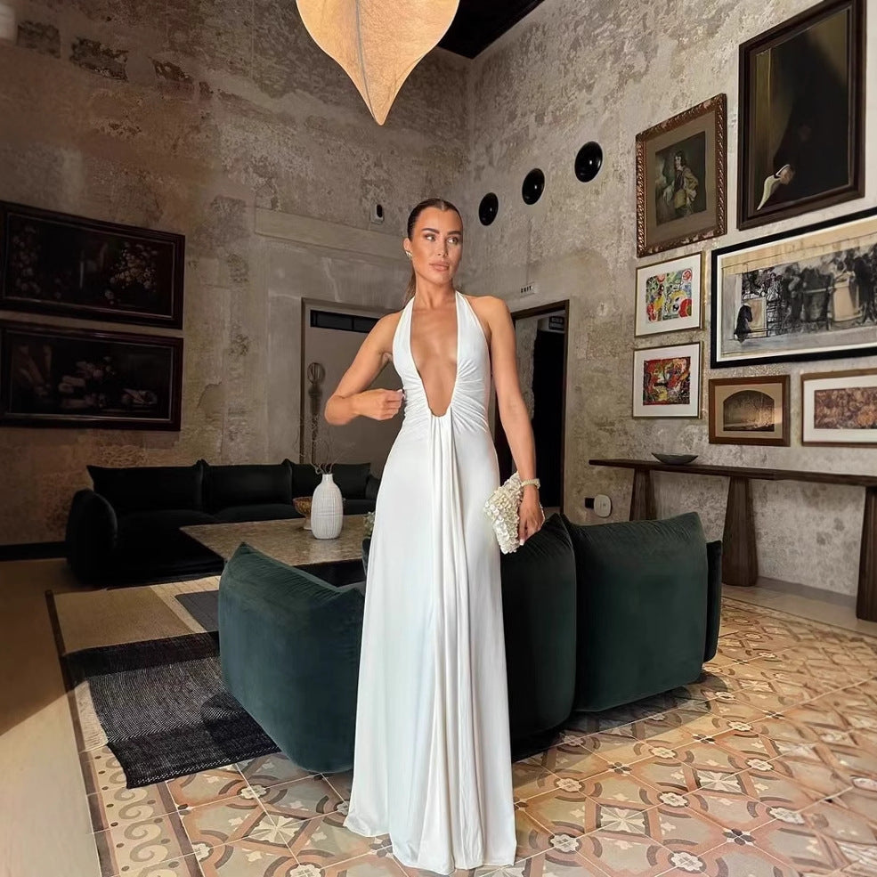 Maxi dress for women with deep V-neck and elegant design with ruffles Lune London