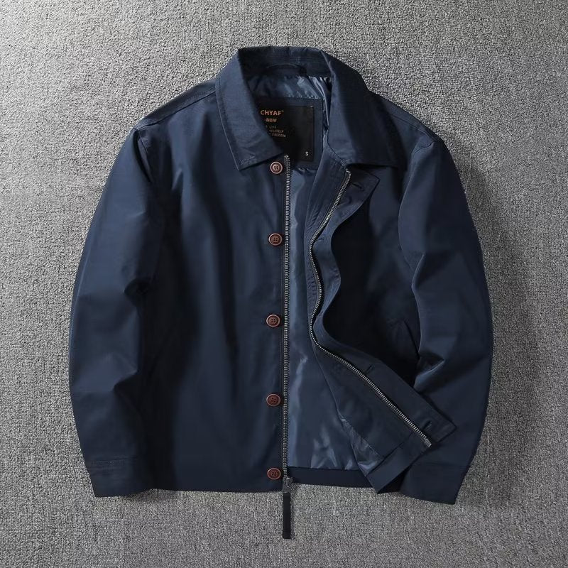 Fashionable men's transitional jacket with a versatile fit and practical pockets Lune London
