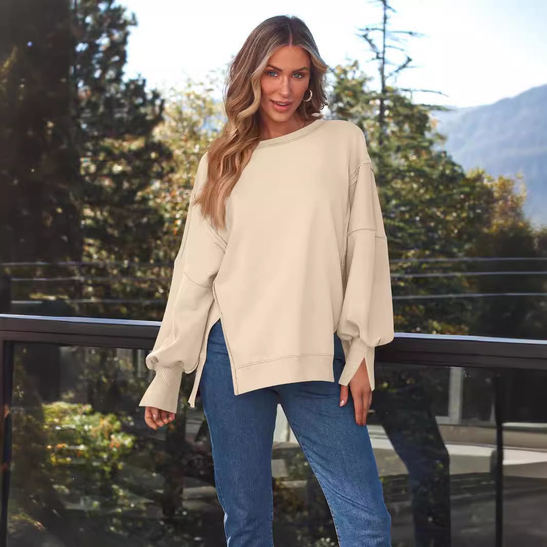 Oversized casual sweatshirt for women with wide collar and side openings Lune London