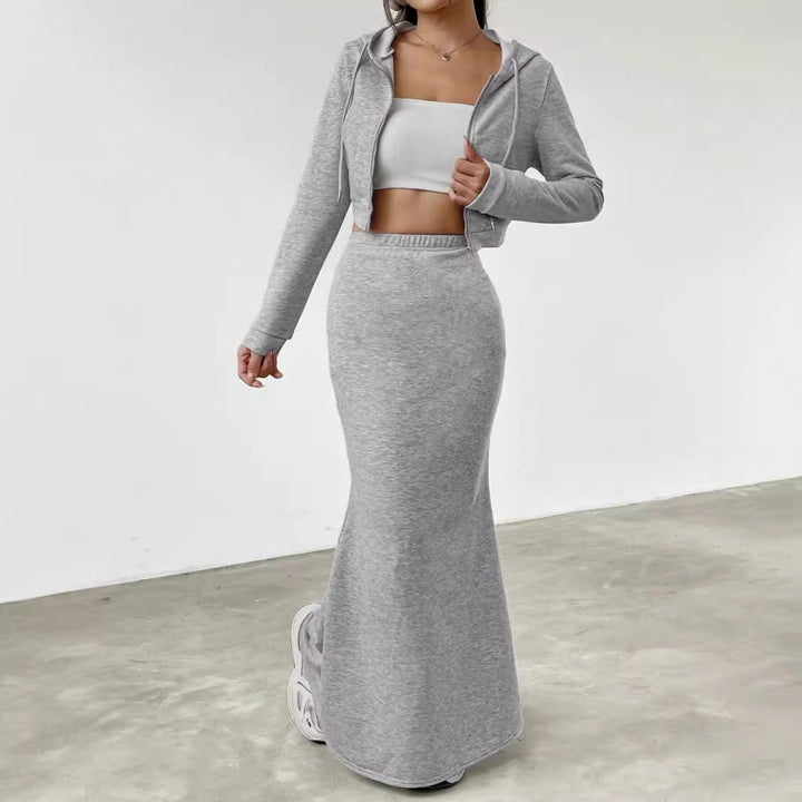 Elegant short sweatshirt for women with high waist and maxi skirt Lune London