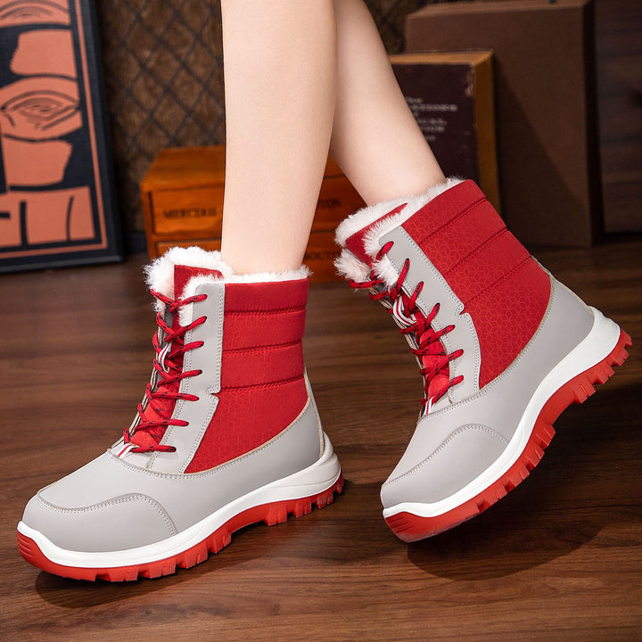 Winter boots for ladies with cozy faux fur lining and non-slip sole Lune London