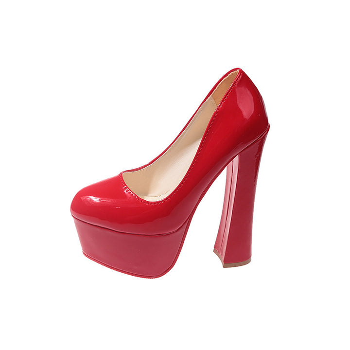 Platform pumps for women with a sleek shiny look and a sturdy platform Lune London