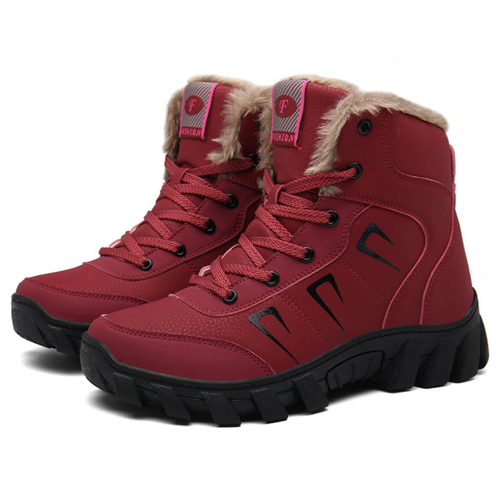 Winter boots for women with faux fur collar and non-slip sole Lune London