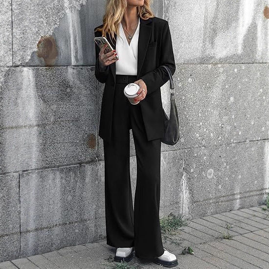 Elegant business suit set for women with wide legs and fitted blazer Lune London