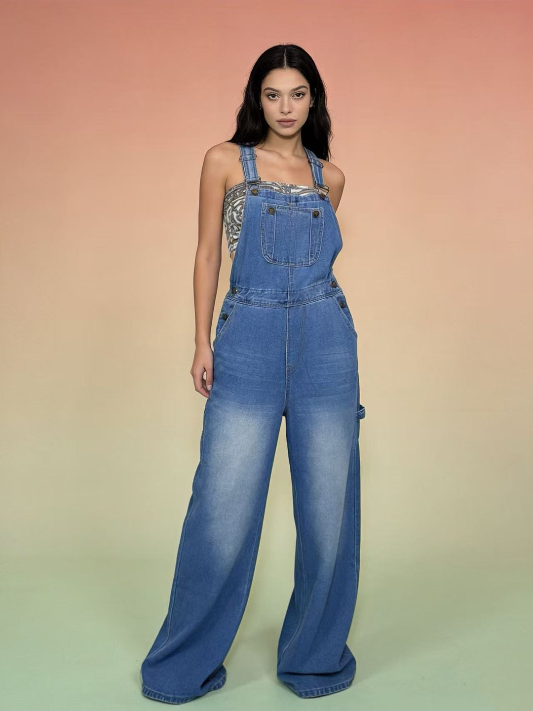 Women's overalls in a casual oversized cut with functional side pockets Lune London