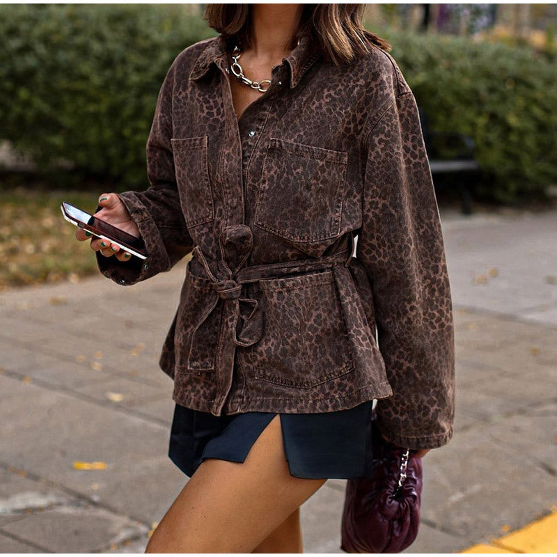 Trendy denim jacket for women with leopard design belt Lune London