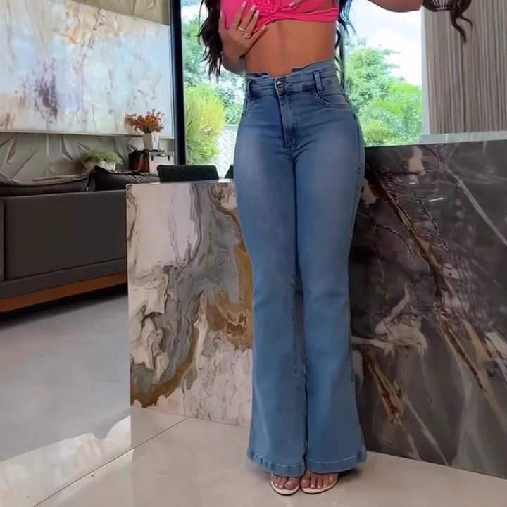 Jeans évasés pour femmes avec taille haute et élégants bords frangés Chic & Stil