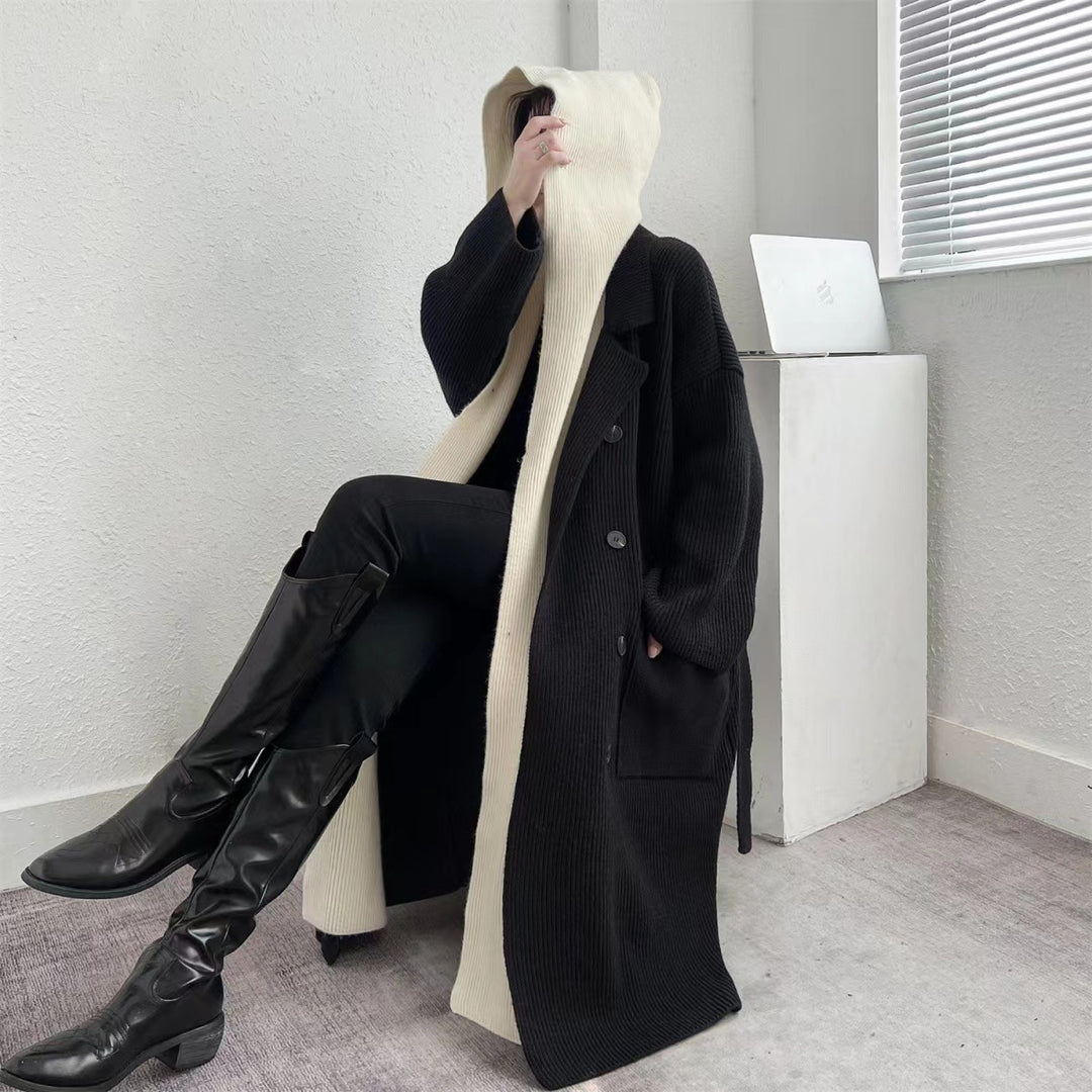 Elegant ladies long coat with belt and contrasting sleeves Lune London