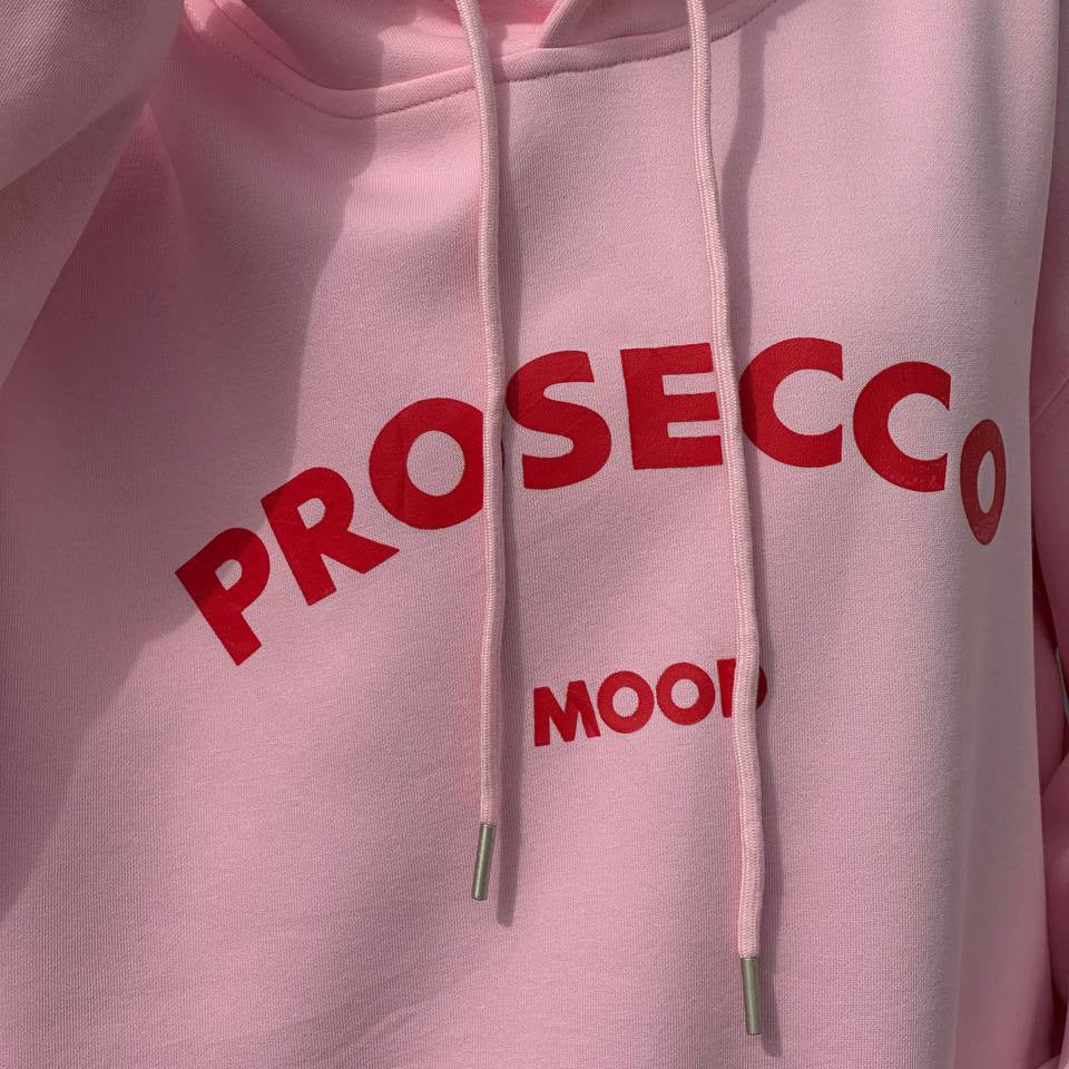 Oversized women's hoodie with an eye-catching design and a soft interior Lune London