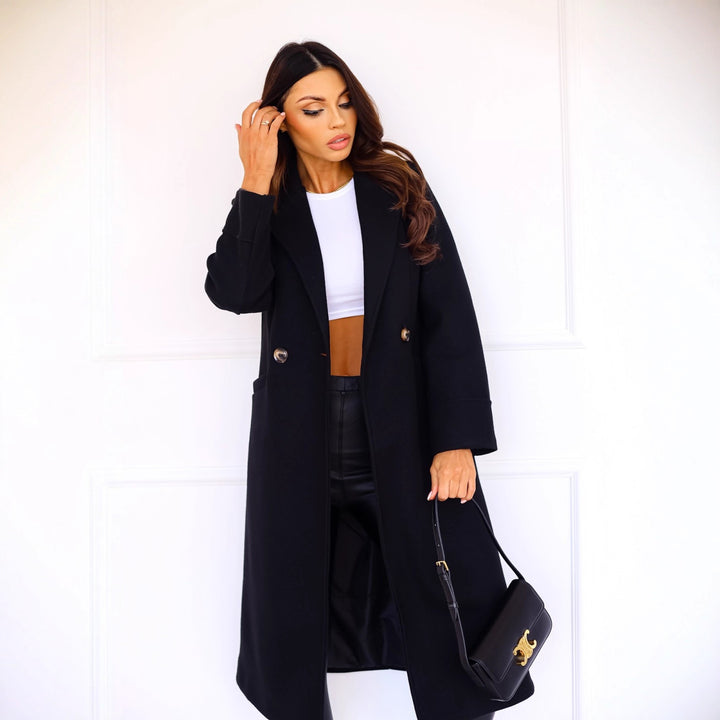 Ladies elegant and fashionable wool coat with double-breasted buttons Lune London