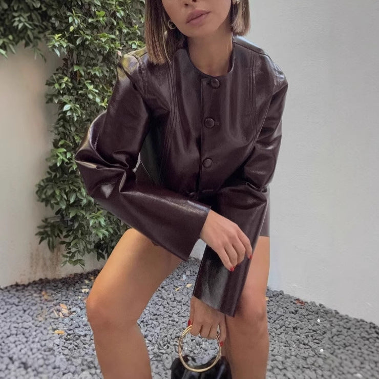 Fashion faux leather jacket for women in a classic style with large pockets Lune London