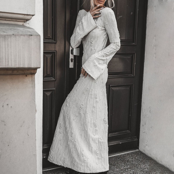 Elegant maxi dress for women with ruffled details and refined sleeves Lune London