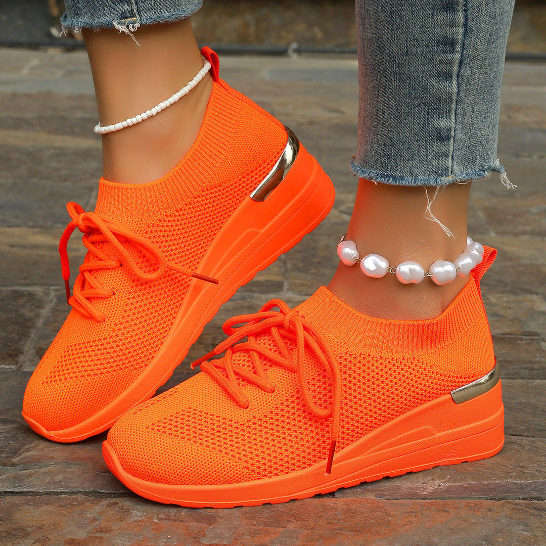 Women's Comfortable Sport Sneakers with Breathable Upper Material and Elegant Platform Sole Lune London