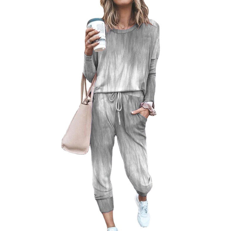 Casual trendy overalls for women with a relaxed fit and a practical waist belt Lune London