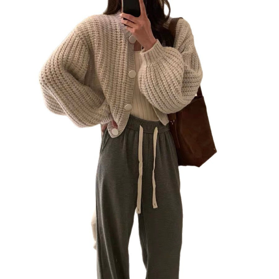 Chunky knit cardigan for women with voluminous sleeves and large buttons Lune London