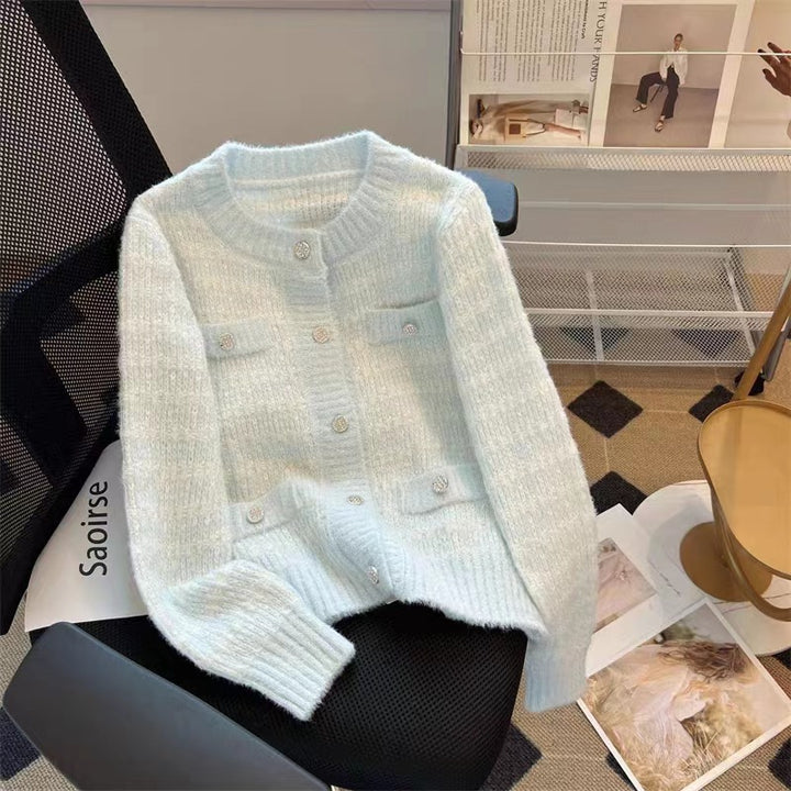 Lady cardigan with pockets and decorative buttons Lune London
