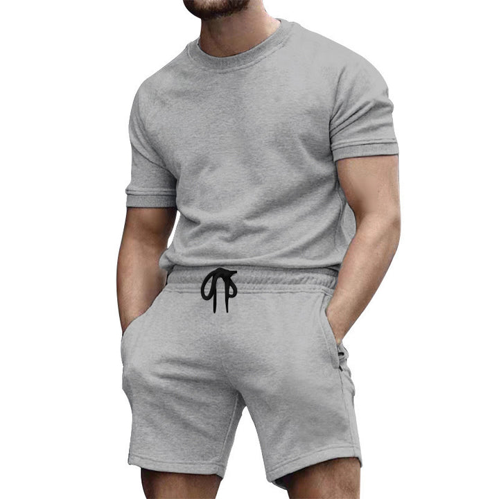 Casual sports set for men with high-quality crew neck and elastic waist Lune London