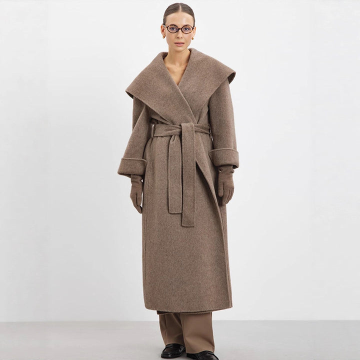 Manteau élégant pour femmes à enrouler avec large col et ceinture à nouer Chic & Stil