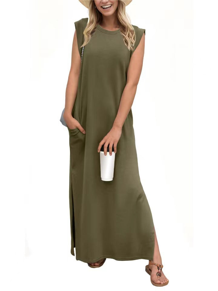 Maxi dress for women with modern shoulder details and a fluid cut Lune London