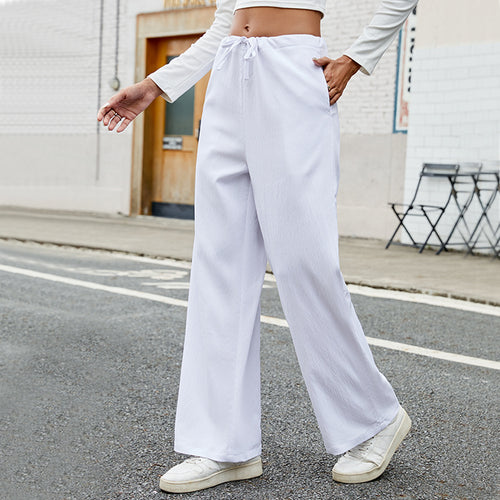 Pantalons de jogging amples pour femmes avec taille élastique et poches pratiques Chic & Stil