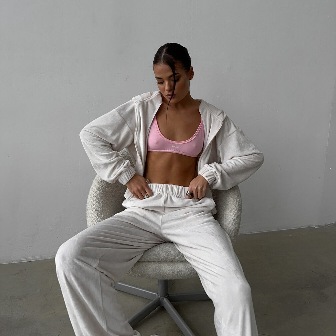 Women's Luxury Velvet Jogging Set with Hood and Elastic Cuffs Lune London