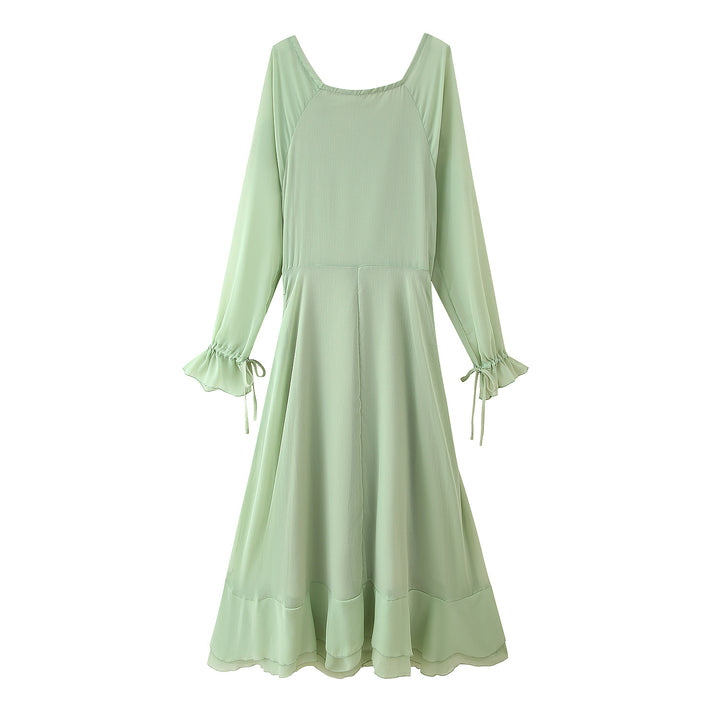 Maxi ruffled dress for women with elegant ties and a relaxed fit Lune London