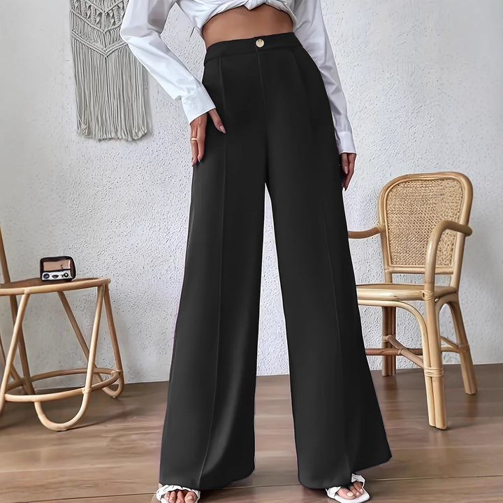 High-waisted Palazzo pants for women, with a fitted waist and discreet button detail Lune London