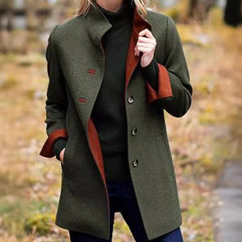 Elegant wool coat for women with high-quality finishes and pockets Lune London