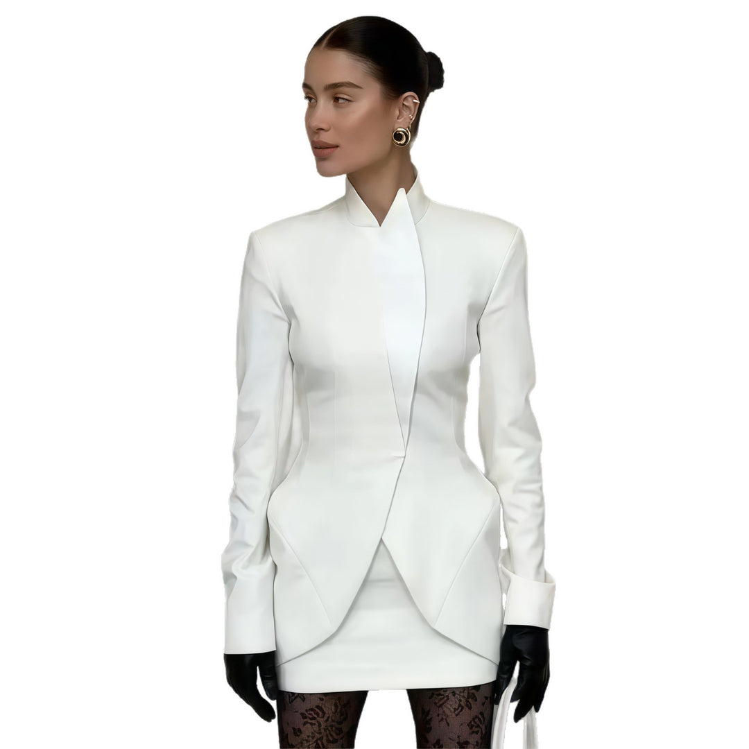 Women Elegant Blazer with Asymmetric Cut and Fitted Design Lune London