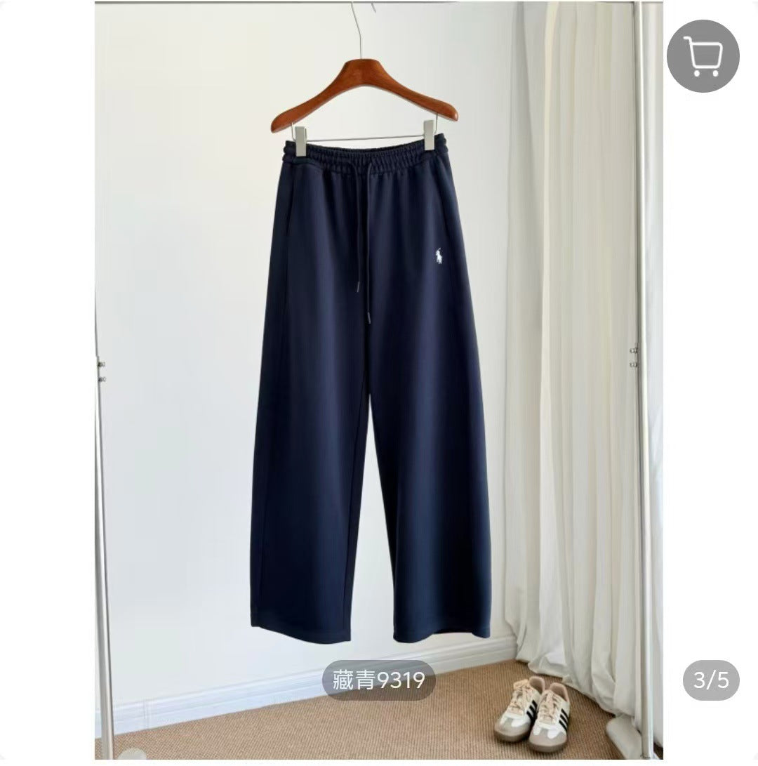 Women loose sweatpants with elastic waistband Chic & Stil