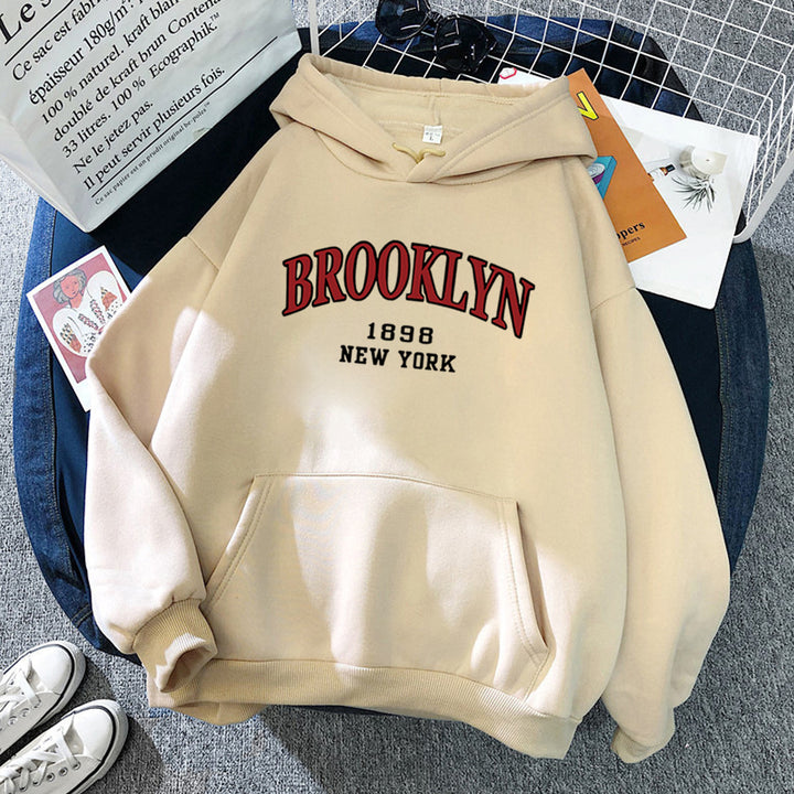 Women's hoodie with urban Brooklyn design Chic & Stil