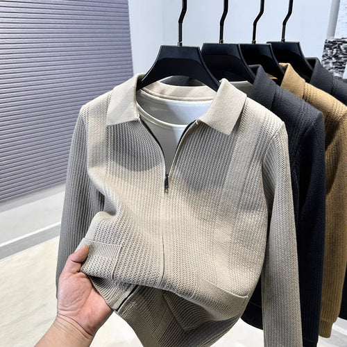 Womans sweater with textured zipper and classic collar Lune London