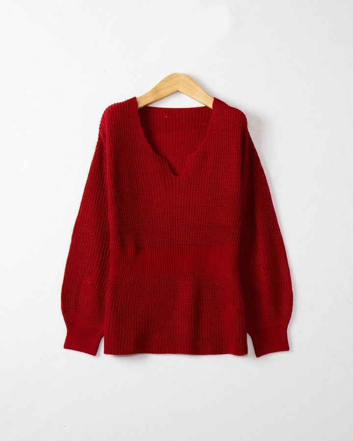 Chunky knit sweater for women with deep V-neck and relaxed fit Lune London