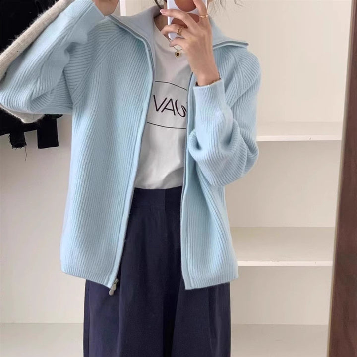 Gilet pour femmes avec fermeture éclair attachée et coupe oversized Chic & Stil