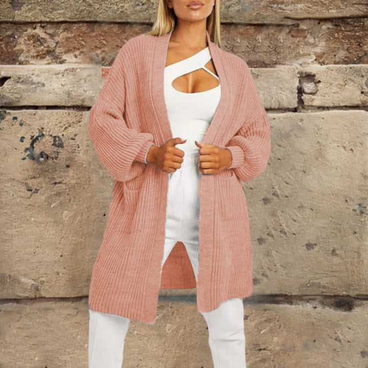 Cardigan féminin avec une texture unique et une coupe décontractée Chic & Stil