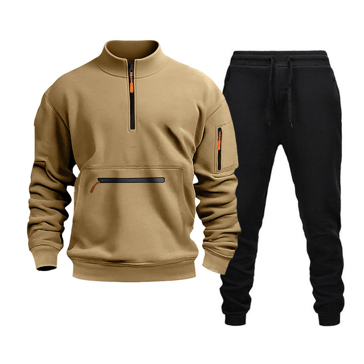 Men's sporty leisure set with practical zippered pockets and modern cut Lune London